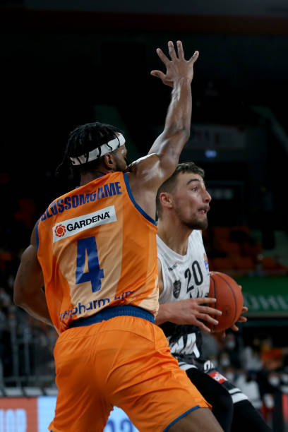 释放合作与 释放合作与