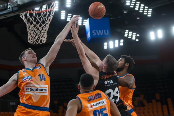 于一支以进 于一支以进