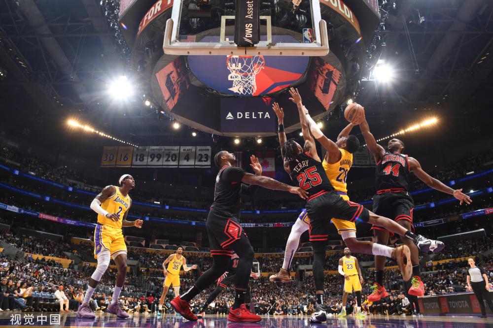 国际乒坛的 国际乒坛的